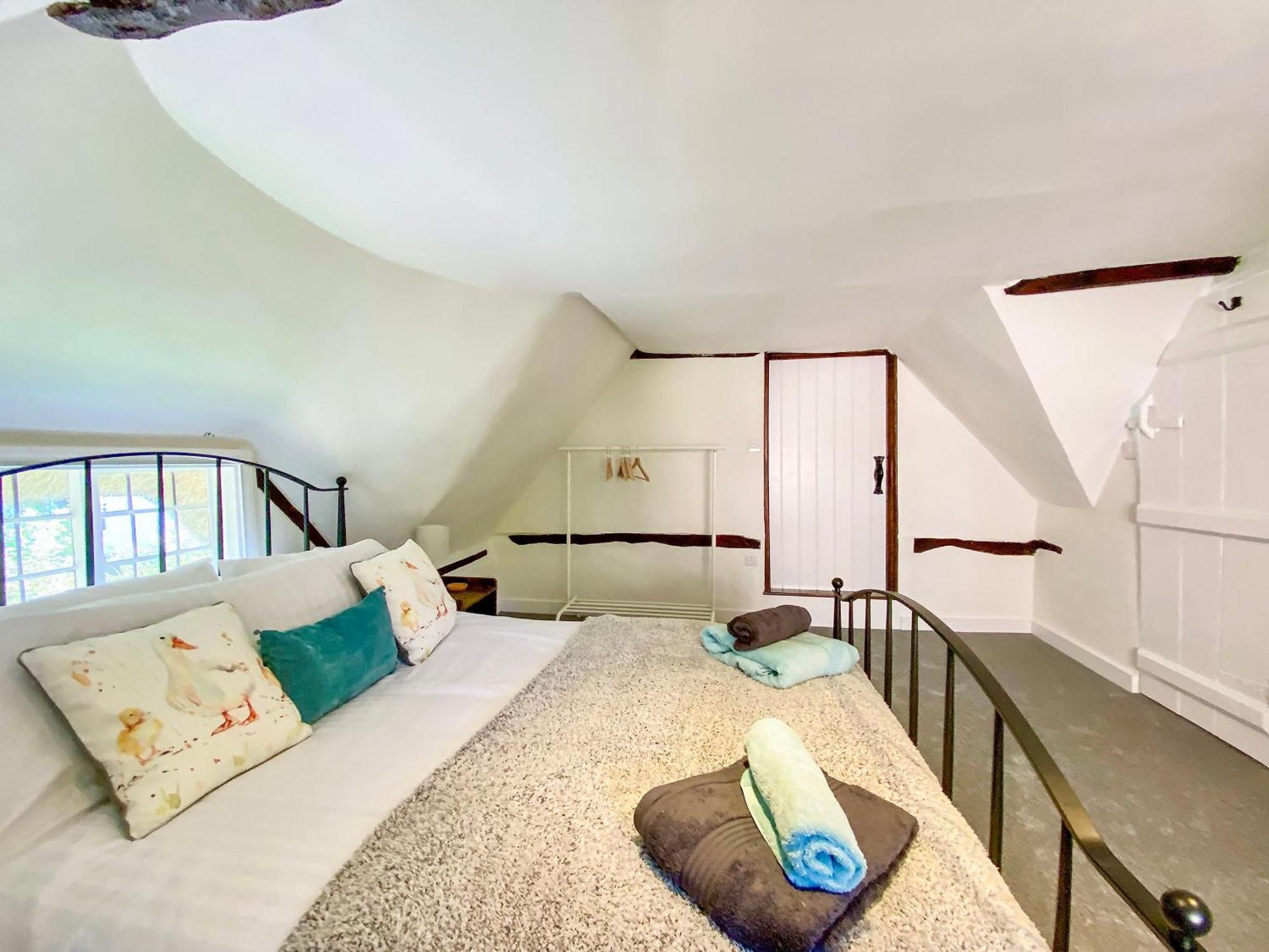 Mortimer Cottage Wootton Rivers Экстерьер фото